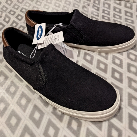 Old Navy Other - Men's Old Navy Black Canvas Slip on Shoes Size 10